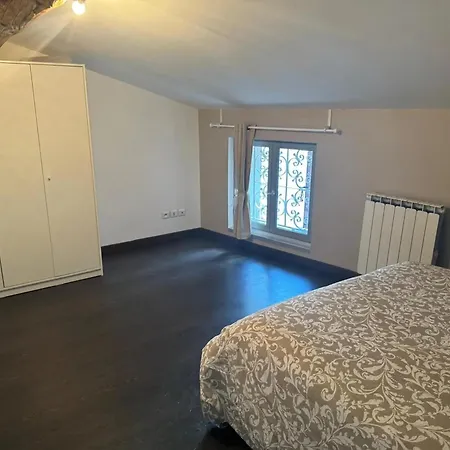 Moderne A Benite 60 M² Avec Parking